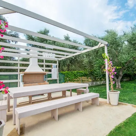 Villa Hidden Heaven Vip Villa. *